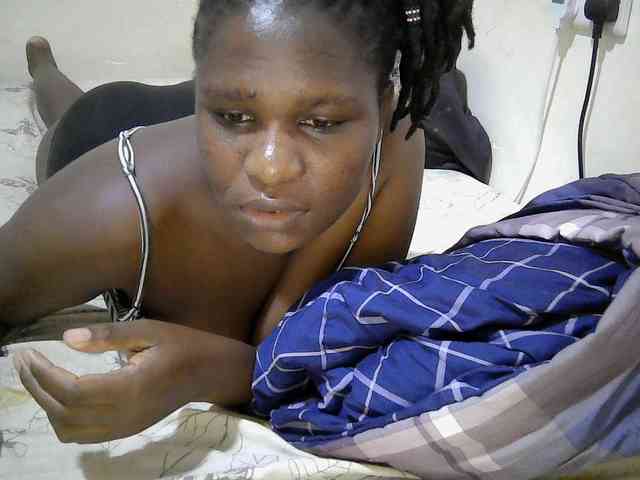 adara-lee webcam