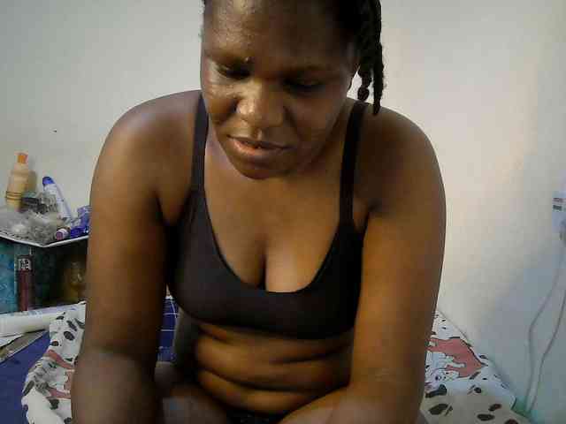 adara-lee webcam