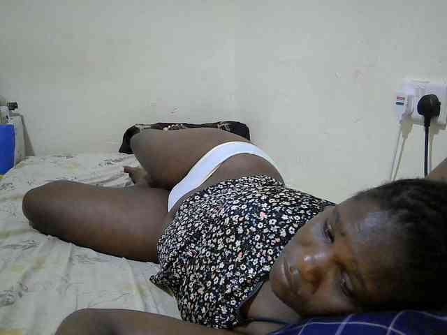adara-lee webcam
