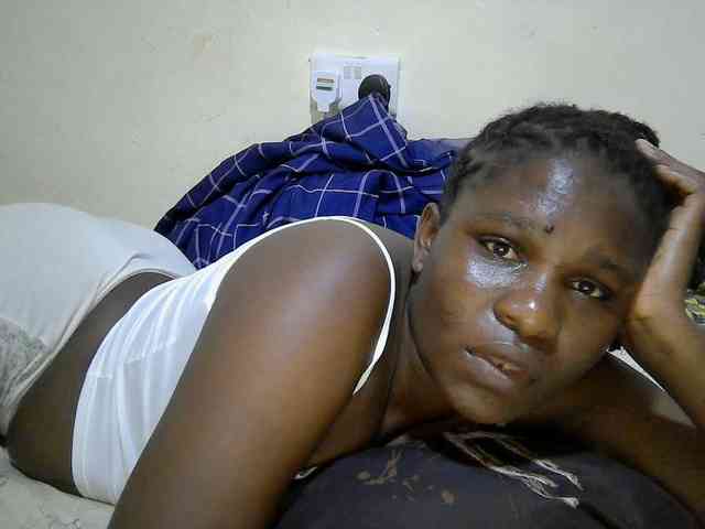 adara-lee webcam