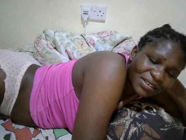 adara-lee webcam