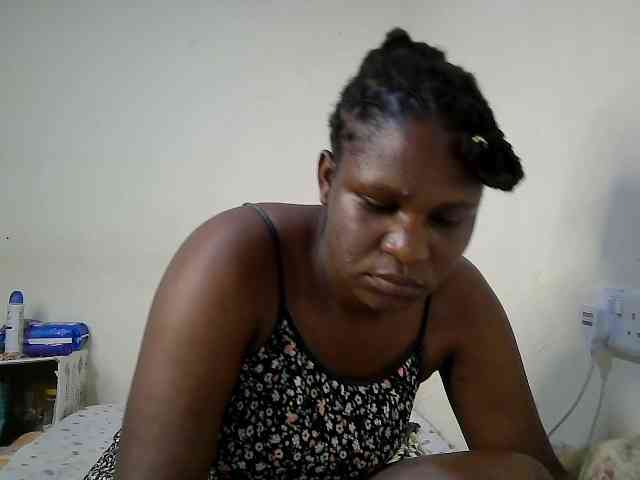 adara-lee webcam