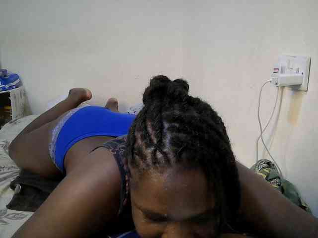 adara-lee webcam