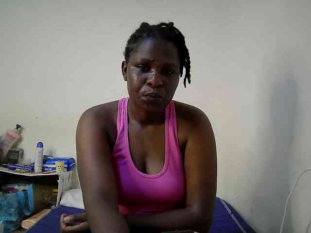 adara-lee webcam