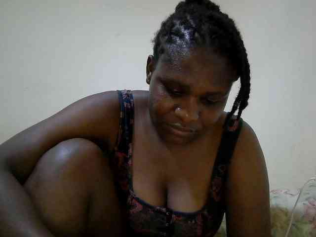adara-lee webcam