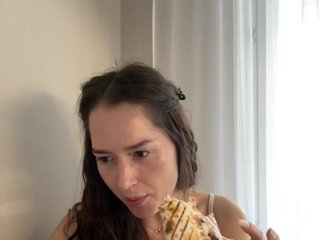 whiteTEA Porn Show