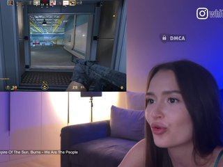 whiteTEA Porn Show