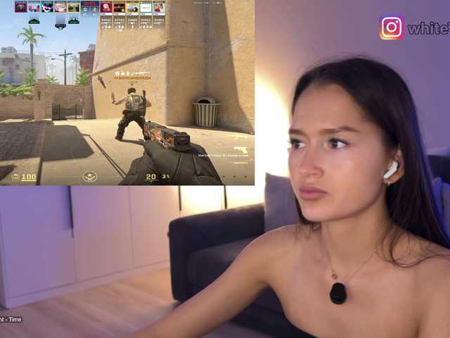 whiteTEAa live cam on BongaCams