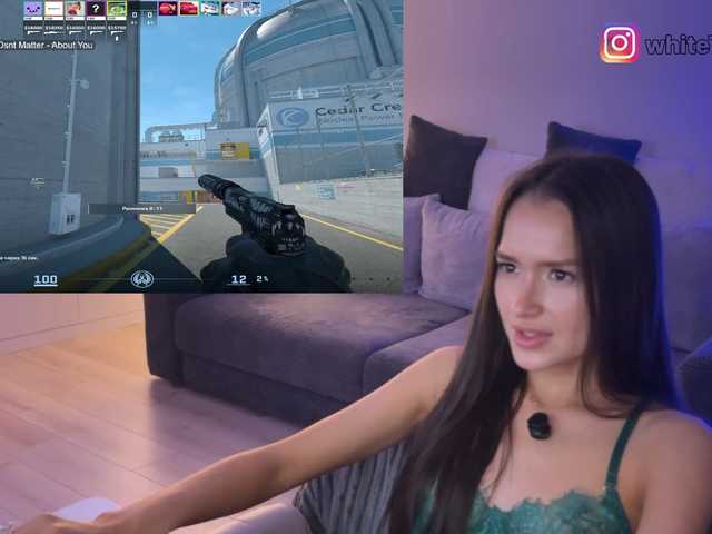 whiteTEA live webcam show