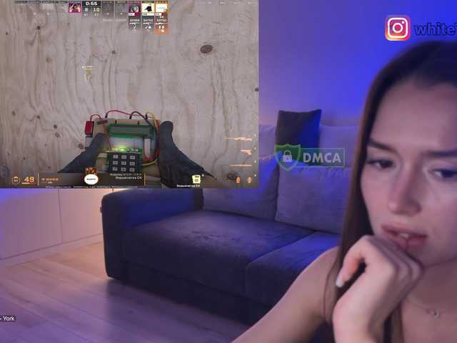 whiteTEAa live cam on BongaCams