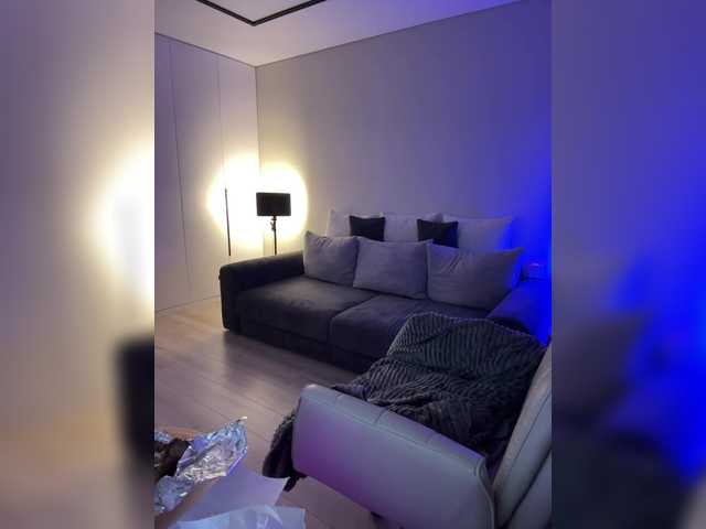 whiteTEAa live cam on BongaCams