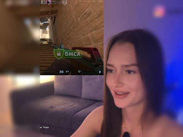 whiteTEAa live cam on BongaCams