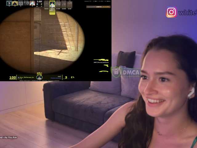 whiteTEAa live cam on BongaCams