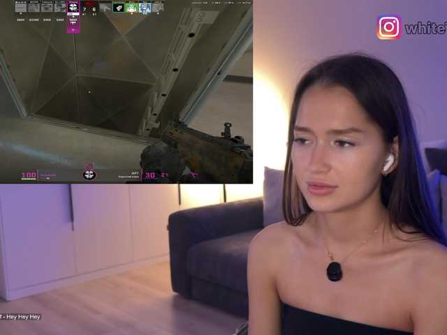 whiteteaa live sex show