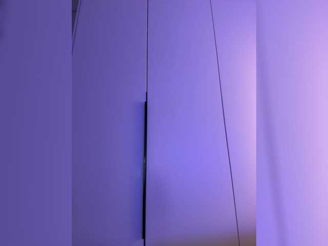 whiteTEAa live webcam show