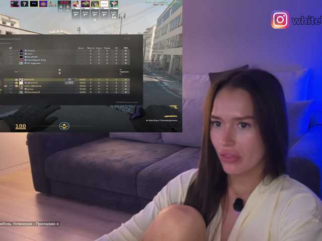 whiteTEAa live cam on BongaCams