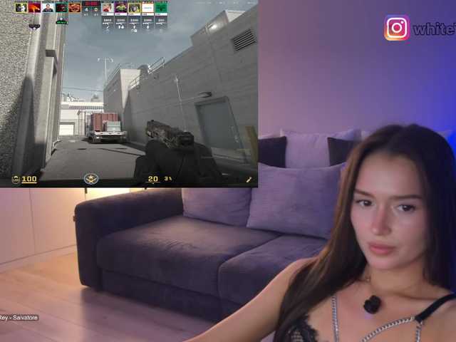 whiteTEA live webcam show
