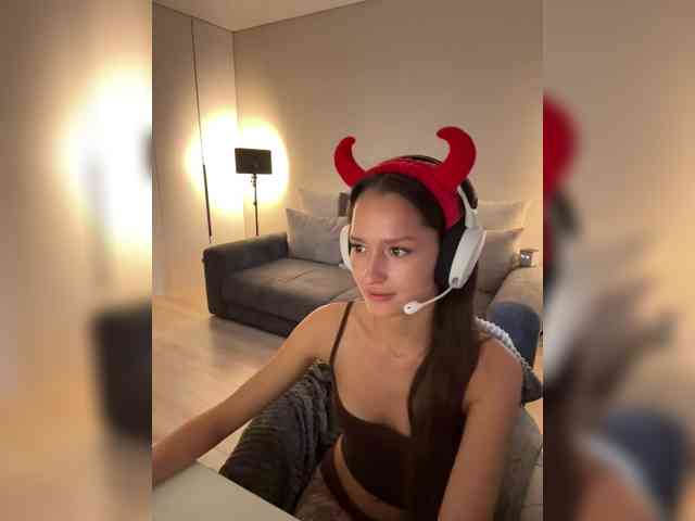 whiteTEA webcam