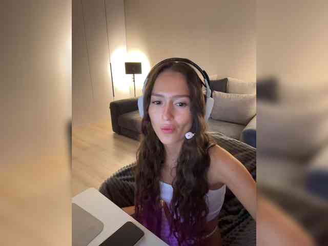 whiteTEA webcam