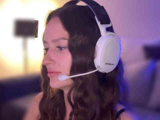 whiteTEA webcam