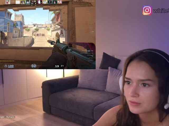 whiteTEA webcam