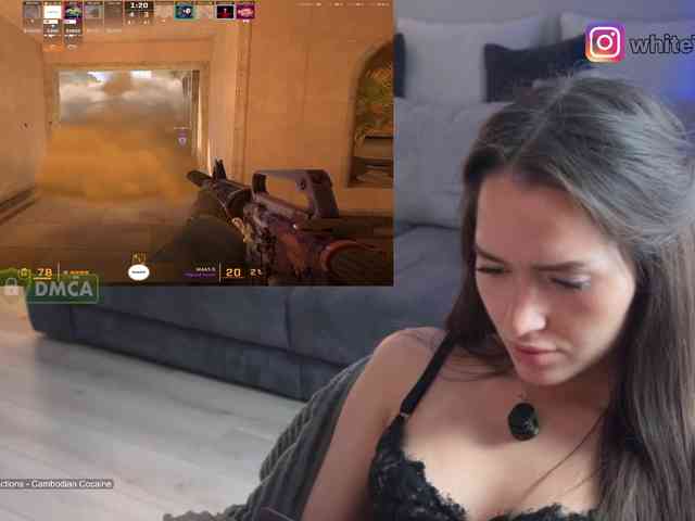 whiteTEAa Live Webcam on BongaCams