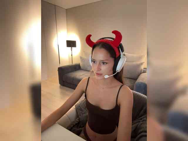 whiteTEA webcam