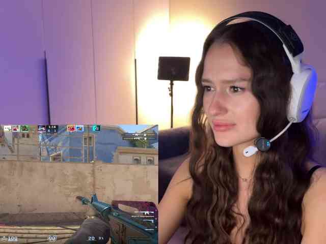 whiteTEA webcam