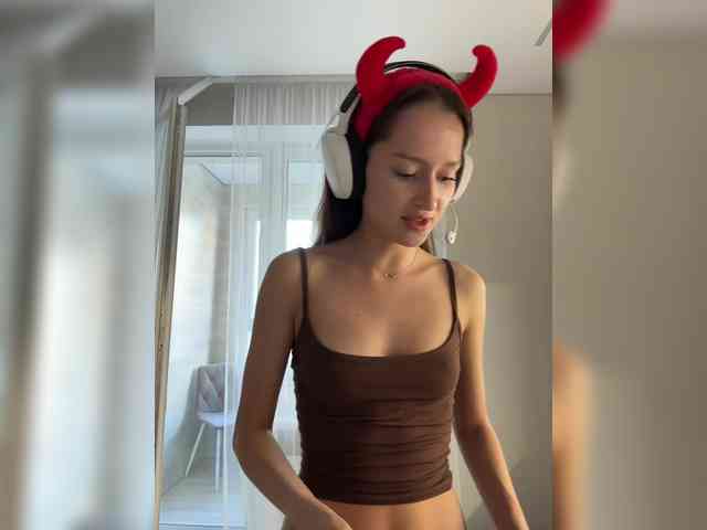 whiteTEA webcam