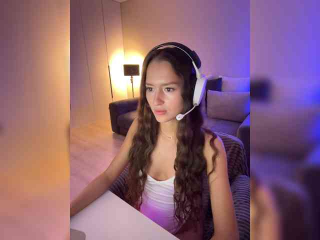 whiteTEA webcam