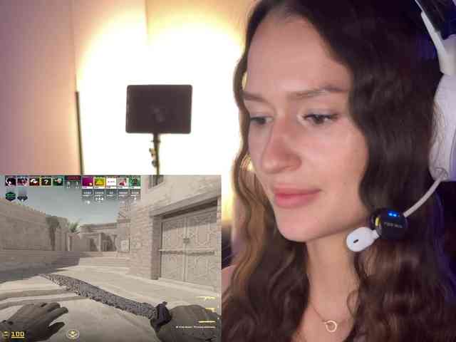 whiteTEA webcam