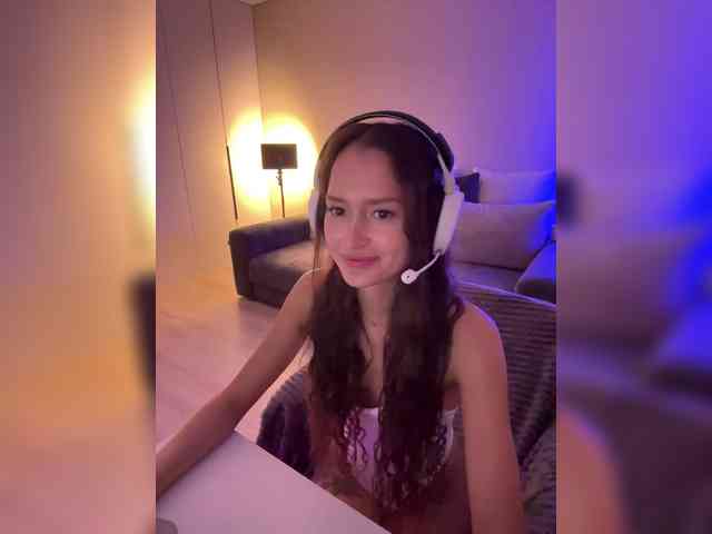 whiteTEA webcam
