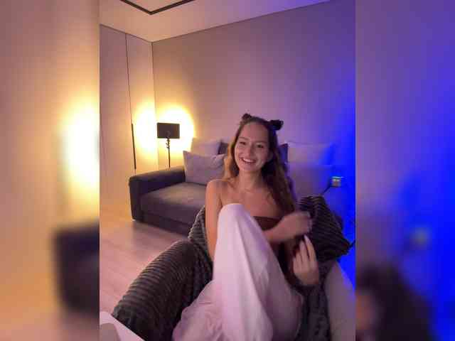 whiteTEAa whiteTEAa