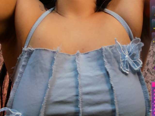 Angelvicky live cam on BongaCams