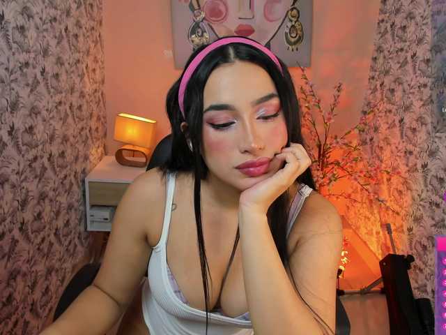 Angelvicky live cam on BongaCams