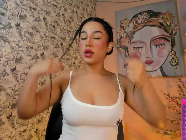 Angelvicky live cam on BongaCams