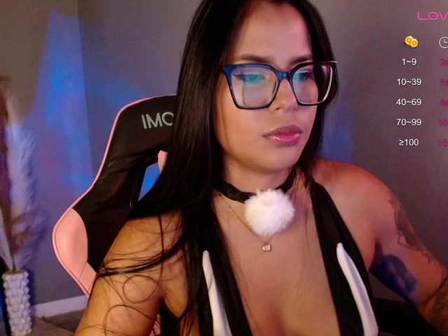 OliviaGomez webcam
