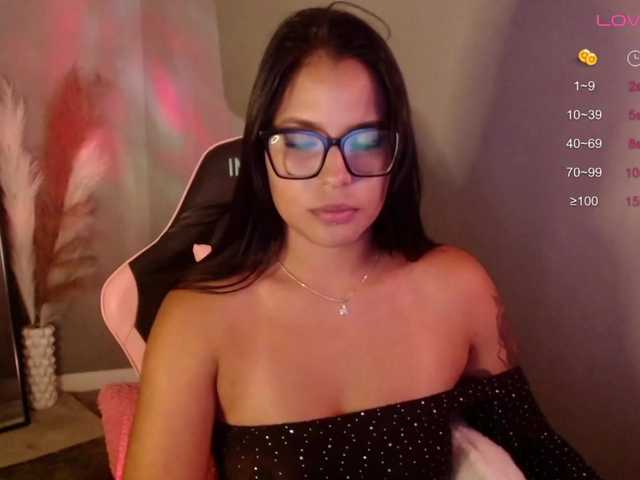 OliviaGomez webcam