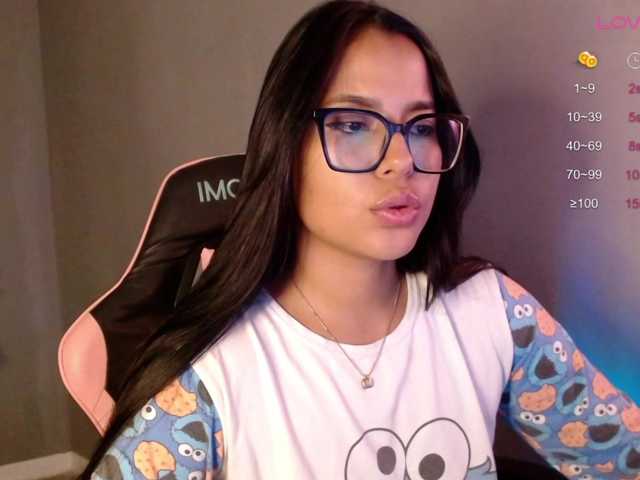 OliviaGomez webcam