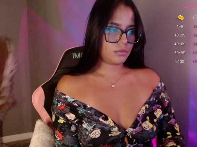 OliviaGomez webcam