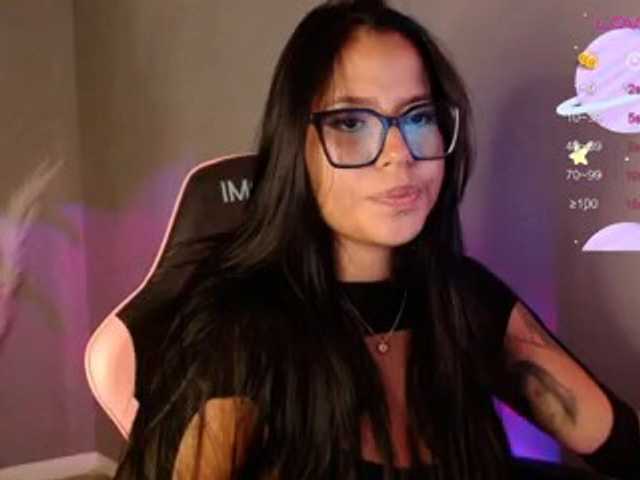 OliviaCarter1