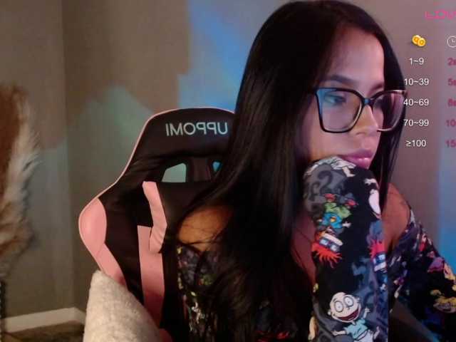 OliviaGomez webcam