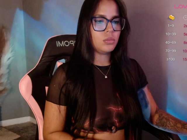 OliviaGomez webcam