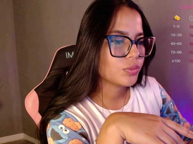 OliviaGomez webcam