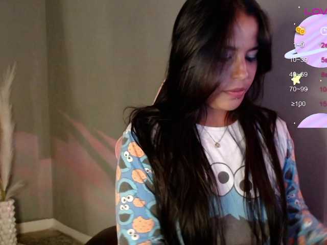 OliviaGomez live cam preview