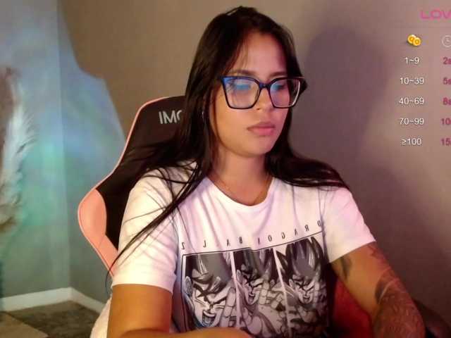 OliviaGomez webcam