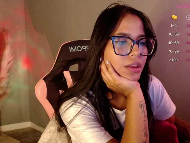 OliviaGomez webcam