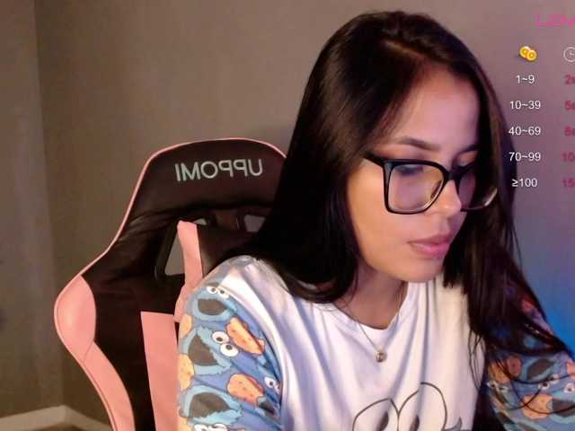 OliviaGomez webcam