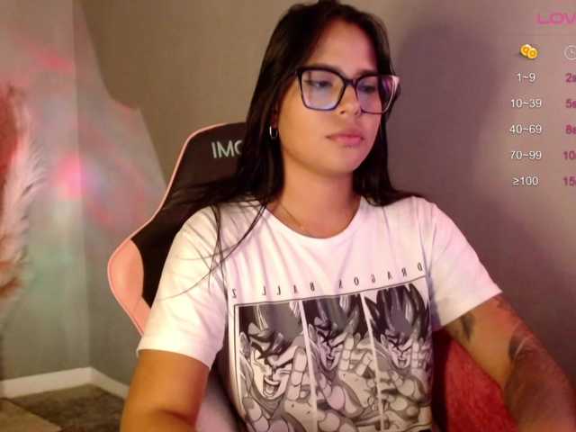 OliviaGomez webcam