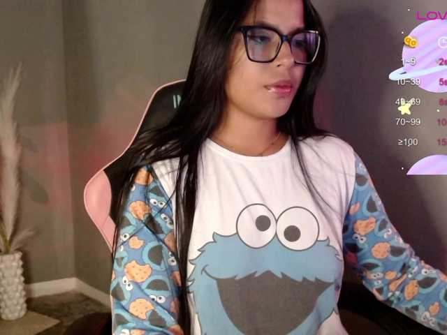 OliviaCarter1